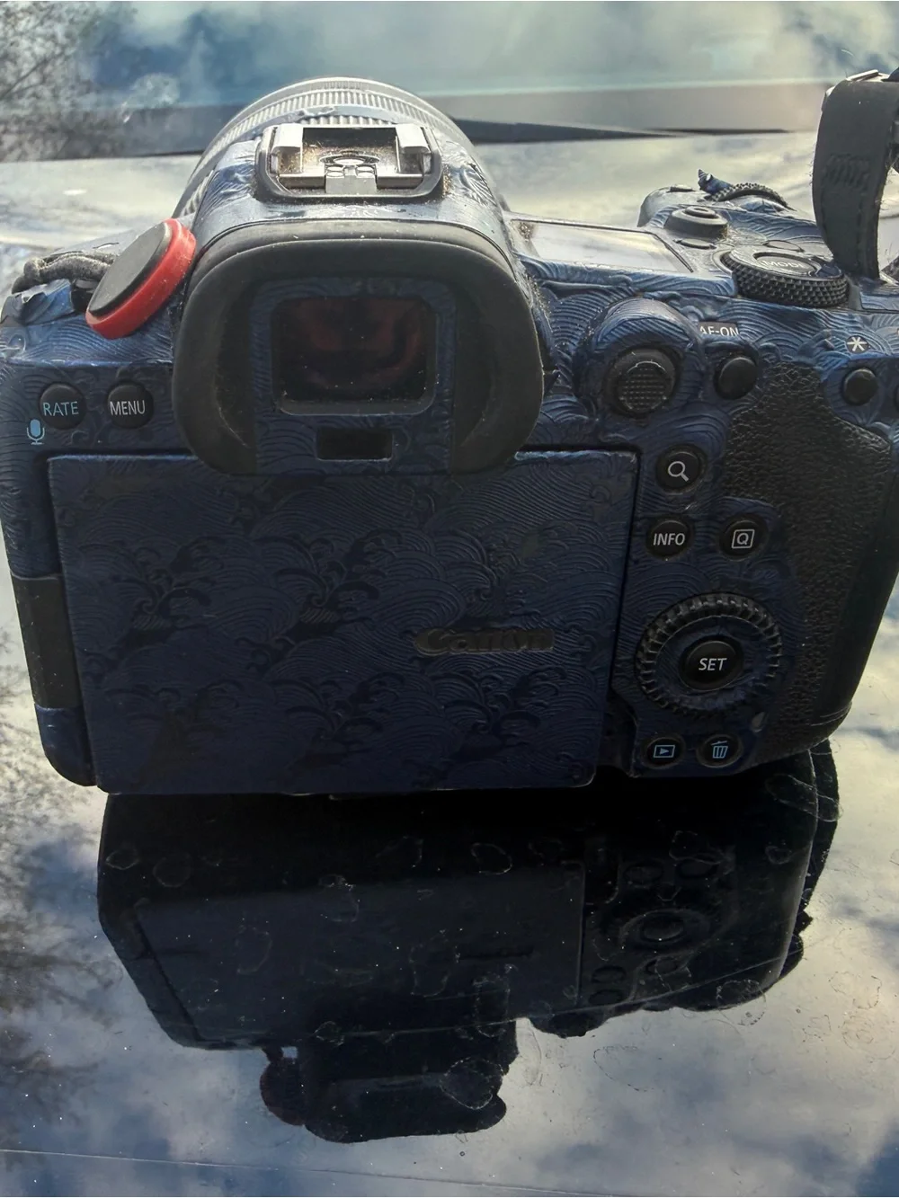 Canon EOS DSLR Camera in Blue Patterned Skin